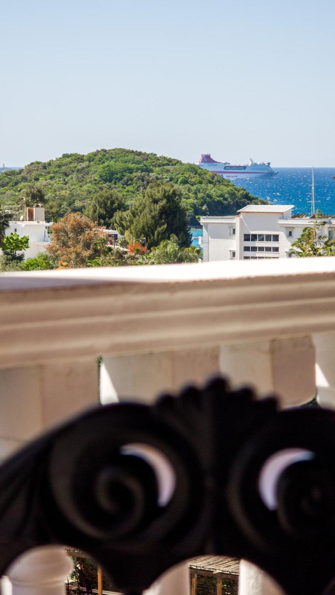 Villa Sunny Ksamil Luaran gambar